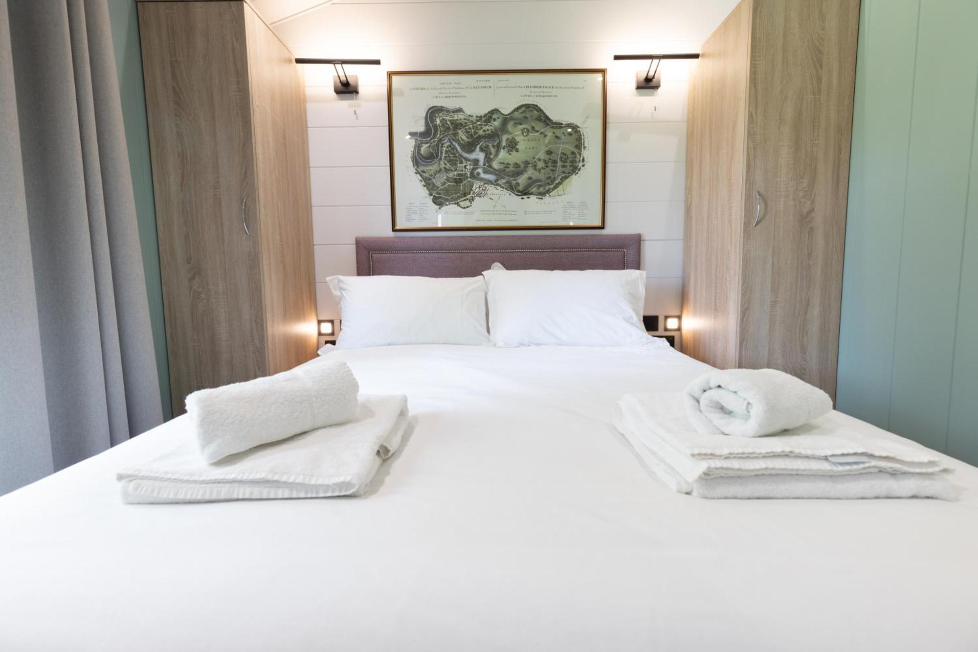 Blenheim Palace Lodge Retreat Вудсток Экстерьер фото