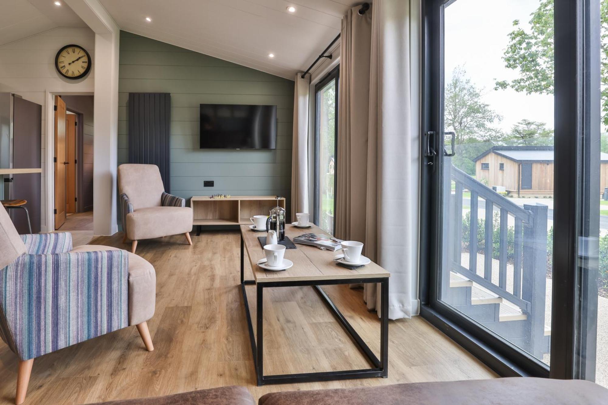 Blenheim Palace Lodge Retreat Вудсток Экстерьер фото