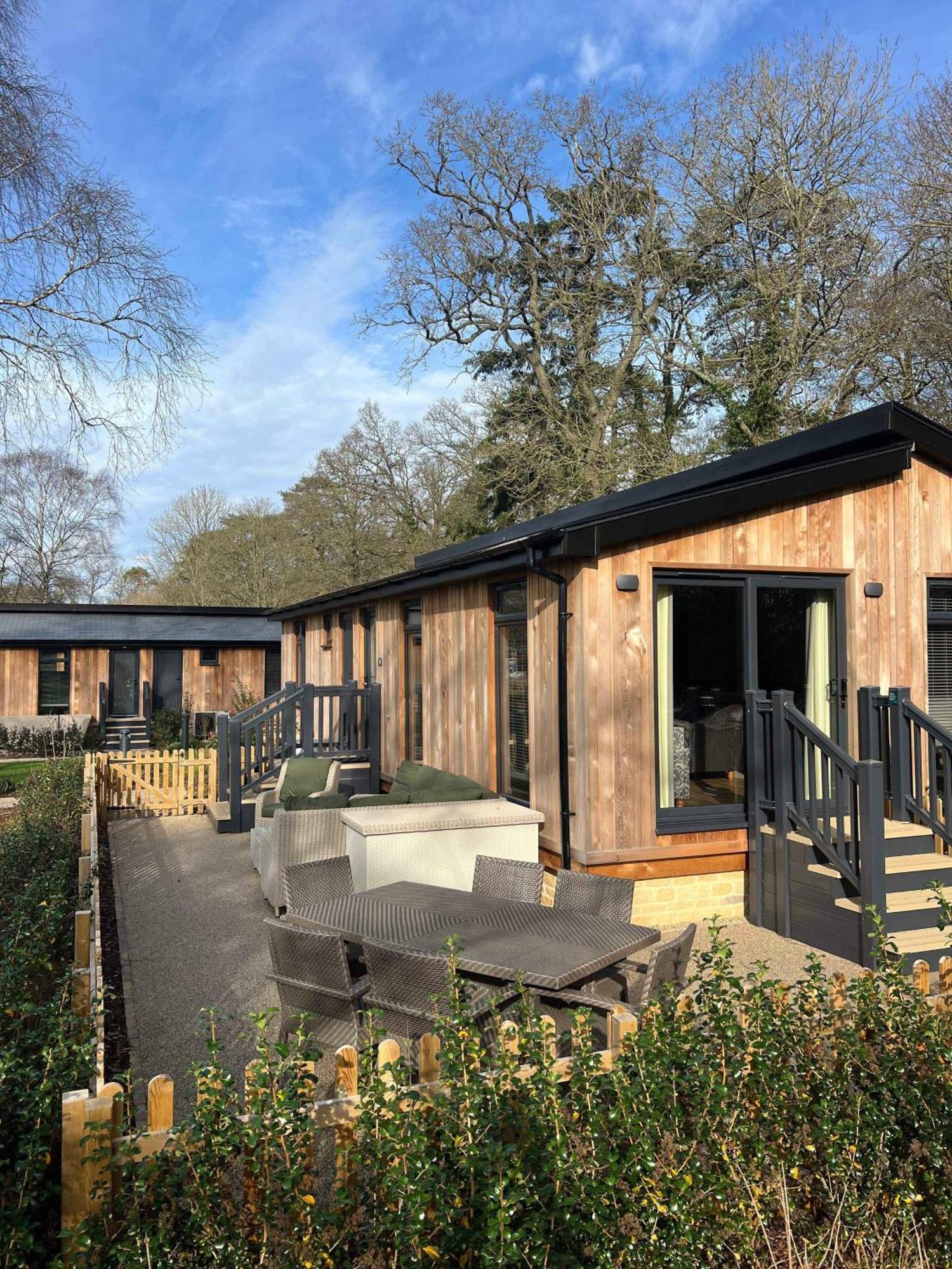 Blenheim Palace Lodge Retreat Вудсток Экстерьер фото