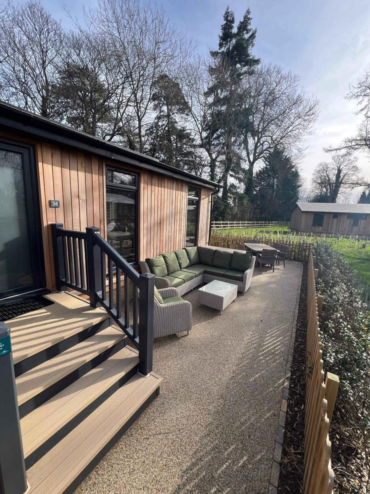 Blenheim Palace Lodge Retreat Вудсток Экстерьер фото
