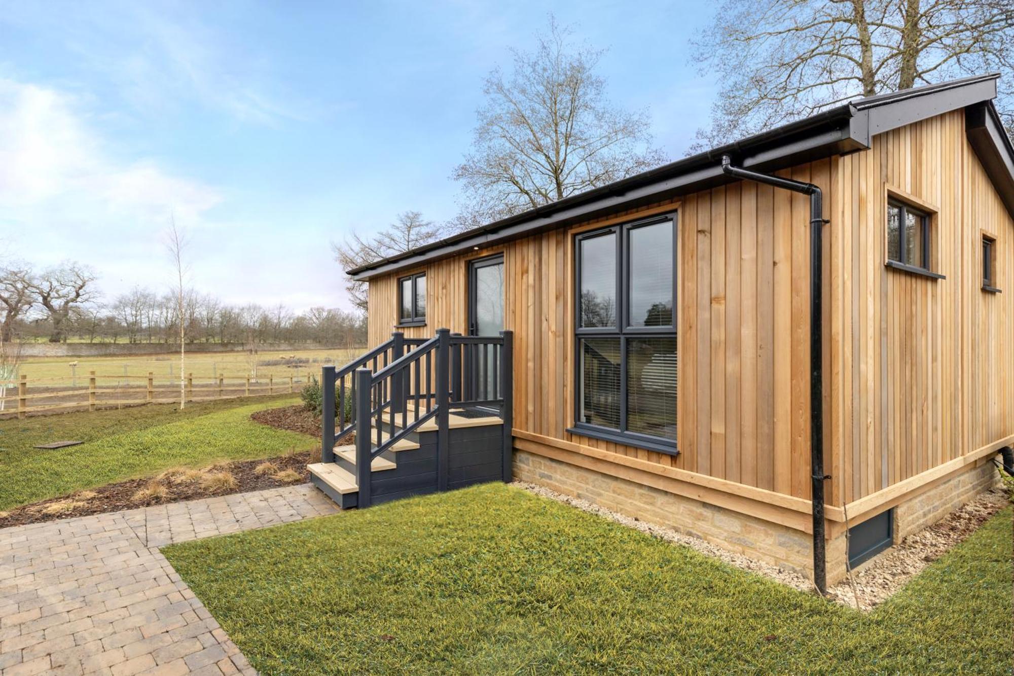 Blenheim Palace Lodge Retreat Вудсток Экстерьер фото